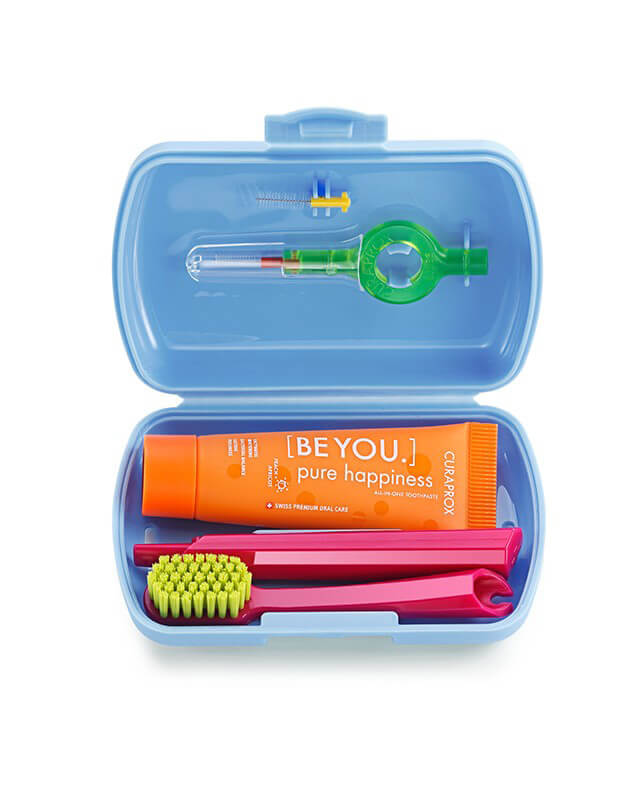 Curaprox travel set blue